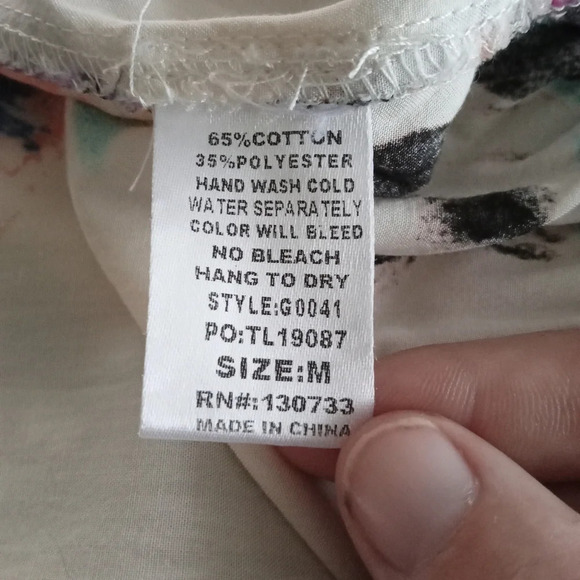 Umgee Bright Floral Bell Sleeve Flowy Romper Cotton Blend Size Medium - Picture 12 of 12